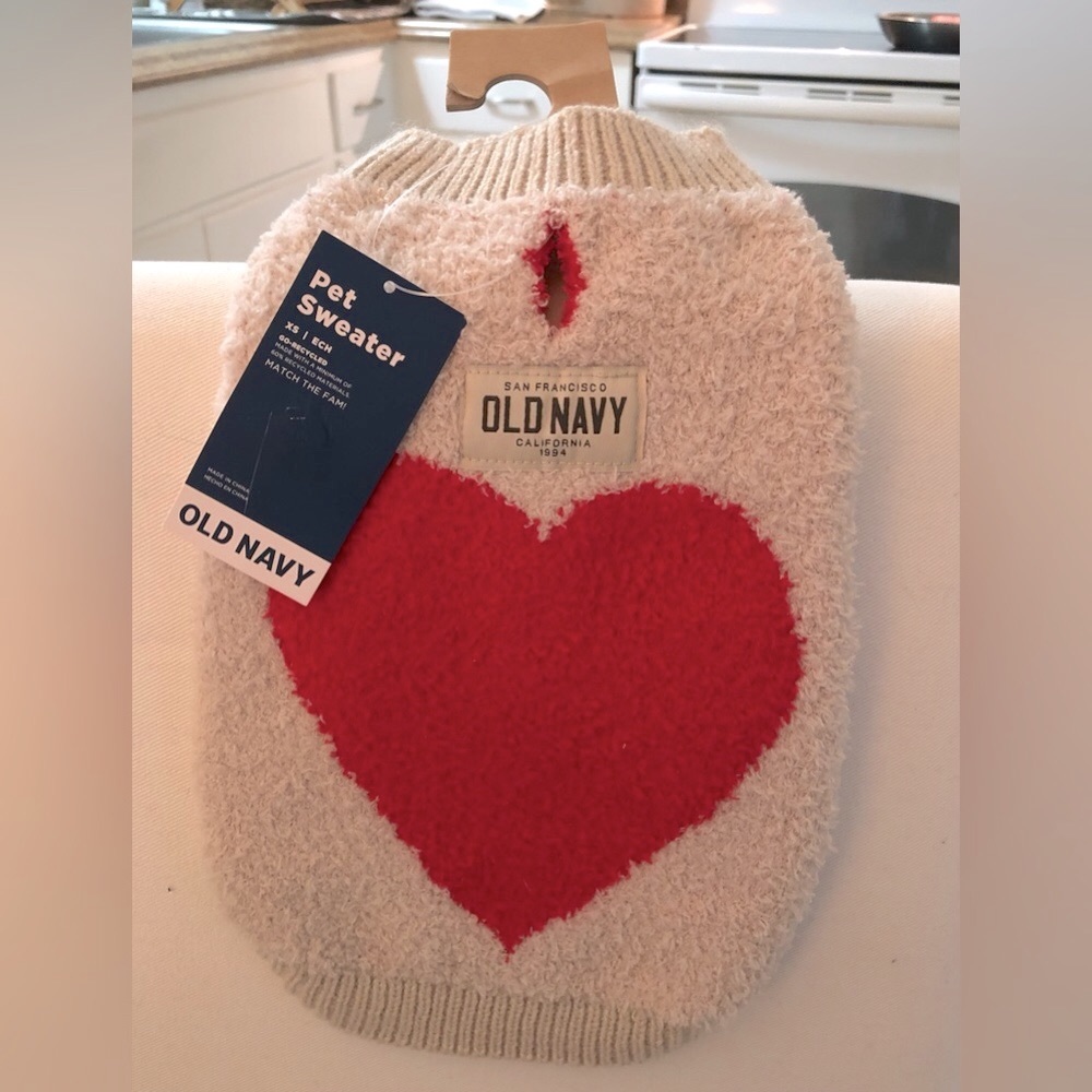 OLD NAVY Dog Heart Sweater, XS